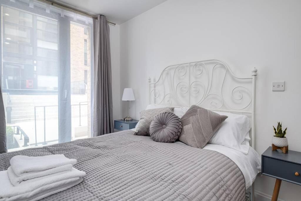 Luxury 2Bed Spacious Apartment- City Centre- Free Parking 버밍엄 외부 사진
